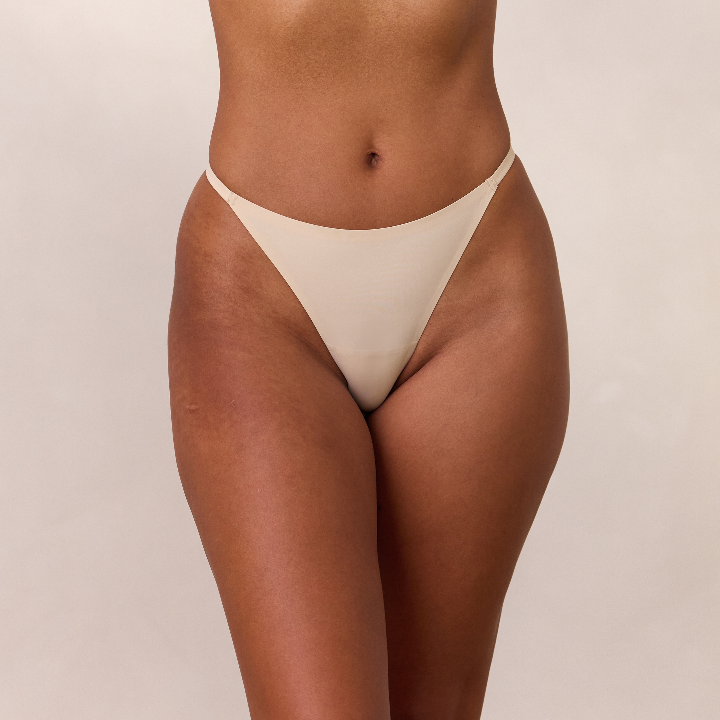 Everyday Form G-String - Vanilla